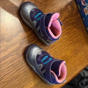 Toddler girl Air Jordans High-Top Sneakers size 6